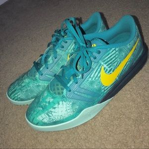 Athletic Boys Basketball Shoes